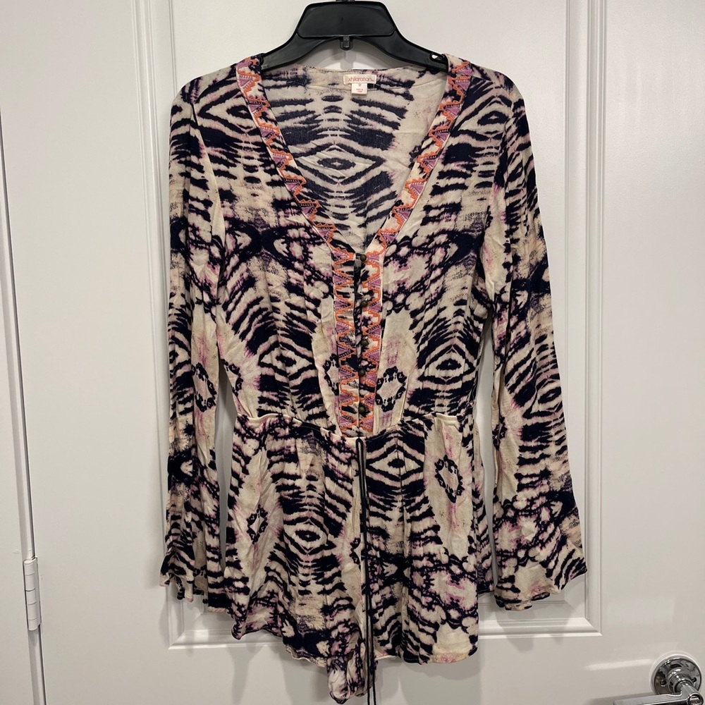 Xhilaration Black and Tan Long Sleeve Romper